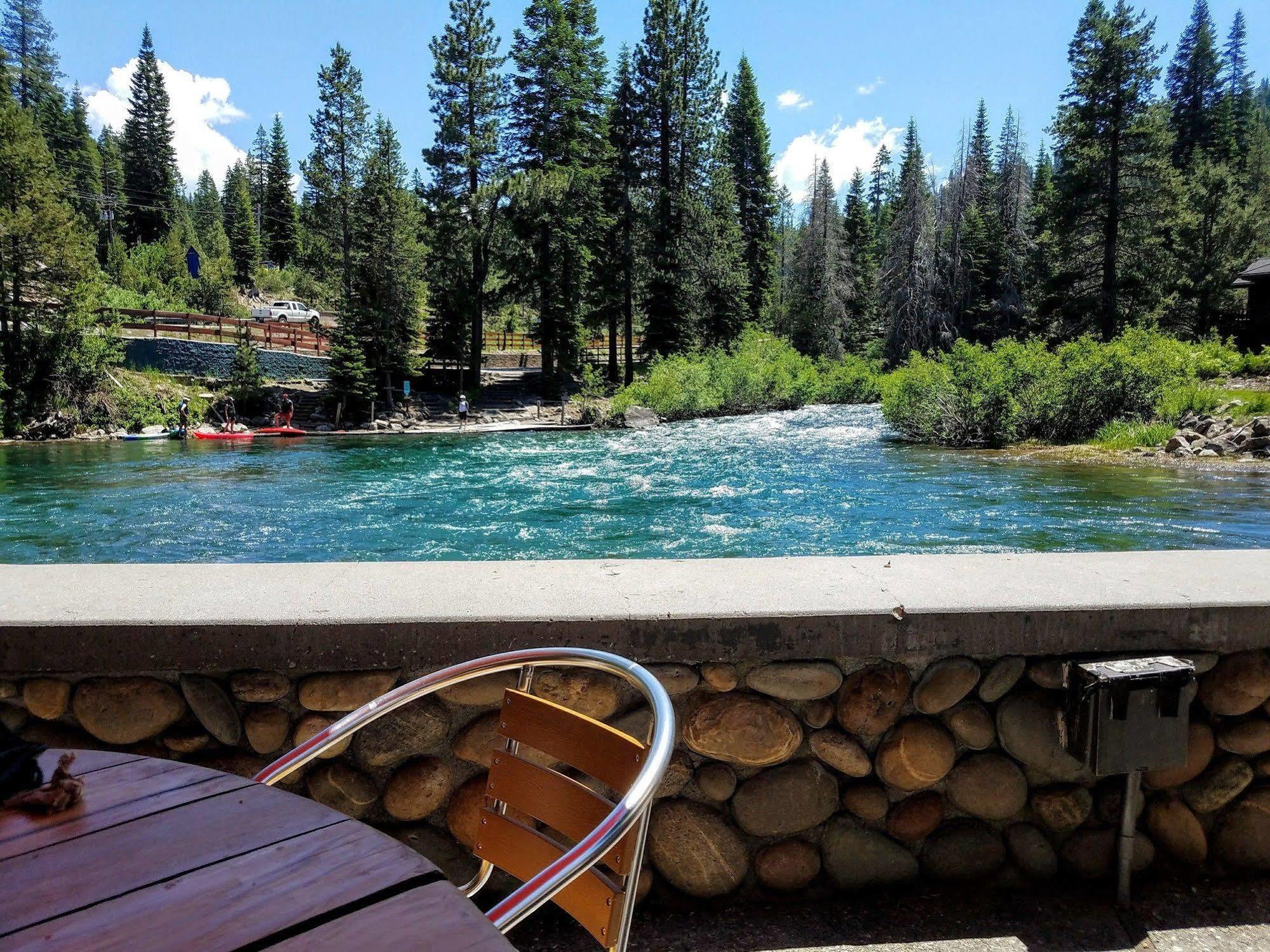 River Ranch Lodge & Restaurant Olympic Valley  Exterior photo